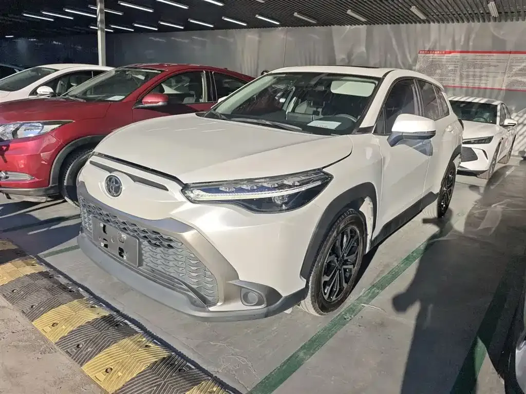 Toyota Frontlander 2022 из CN, фото 2