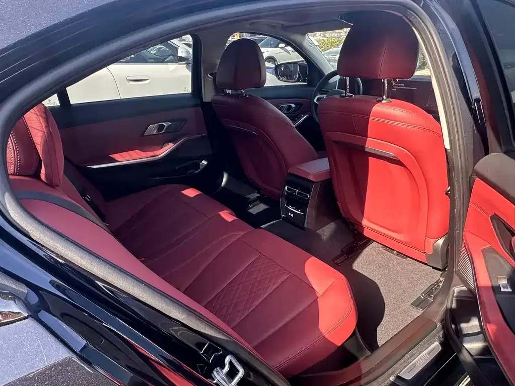 BMW i3 2024 из CN, фото 8