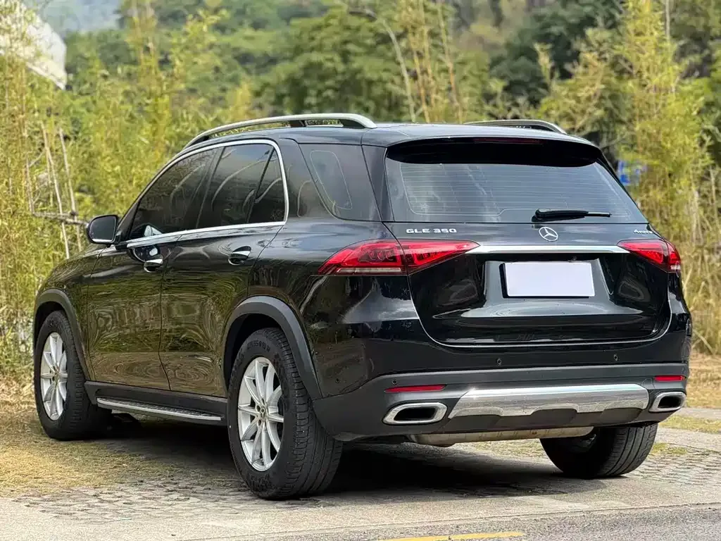 Mercedes-Benz GLE — фото 9