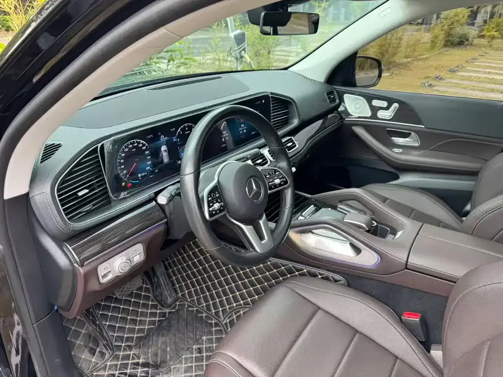 Mercedes-Benz GLE — фото 2