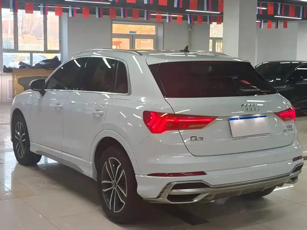 Audi Q3 2022 из CN, фото 3