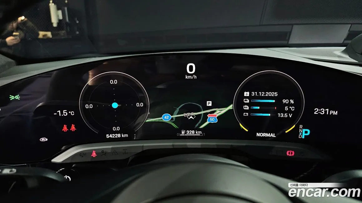 Porsche Taycan 2021 из KR, фото 8