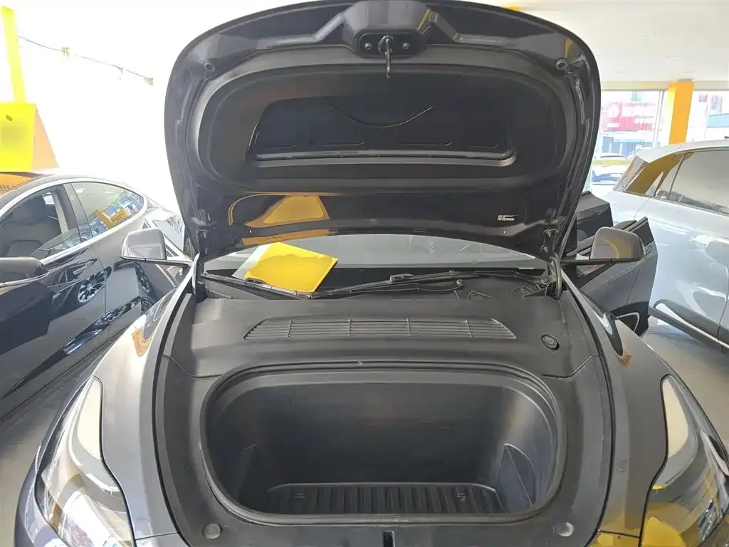 Tesla Model Y 2022 из CN, фото 10