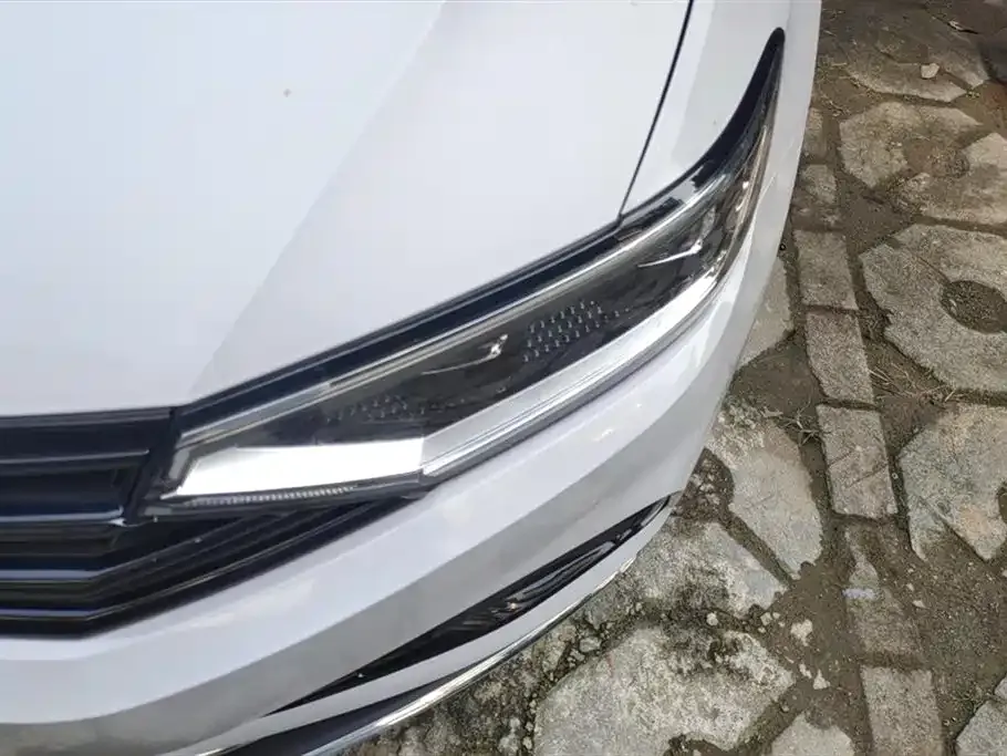 Volkswagen Magotan 2022 из CN, фото 10
