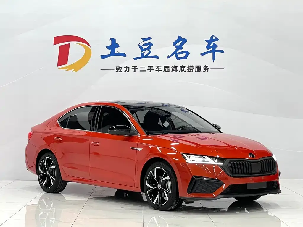 Skoda Octavia 2021 из CN, фото 3