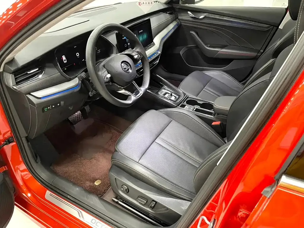 Skoda Octavia 2021 из CN, фото 8