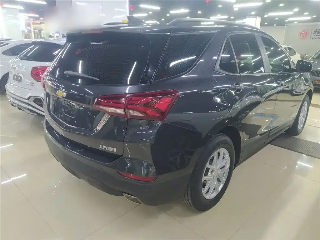 Chevrolet Equinox 2022 из CN, фото 9