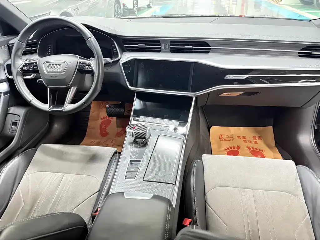 Audi A6L 2022 из CN, фото 6