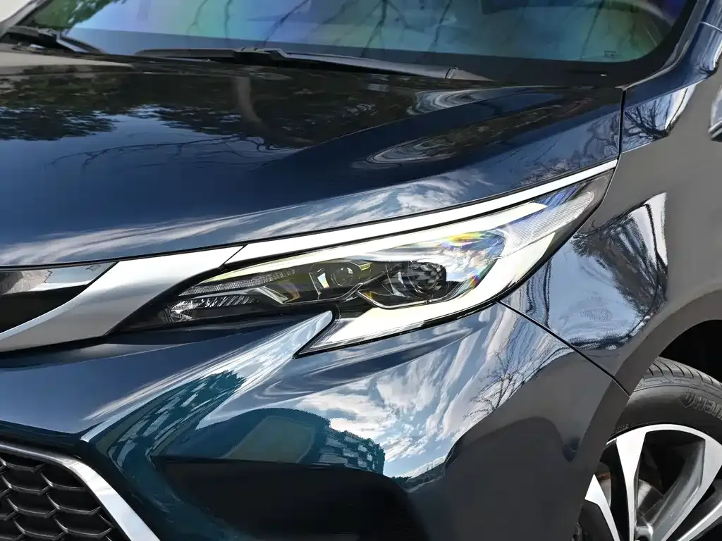 Toyota Granvia 2023 из CN, фото 6