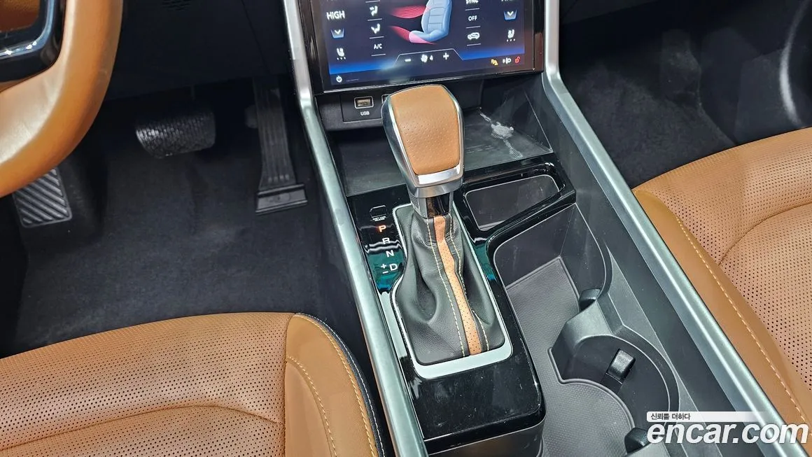 KG Mobility (Ssangyong) Torres — фото 10