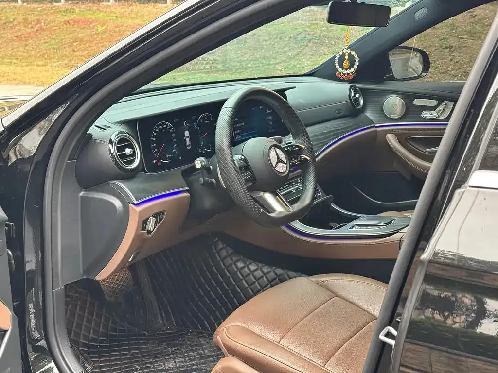 Mercedes-Benz E-Class 2023 из CN, фото 2