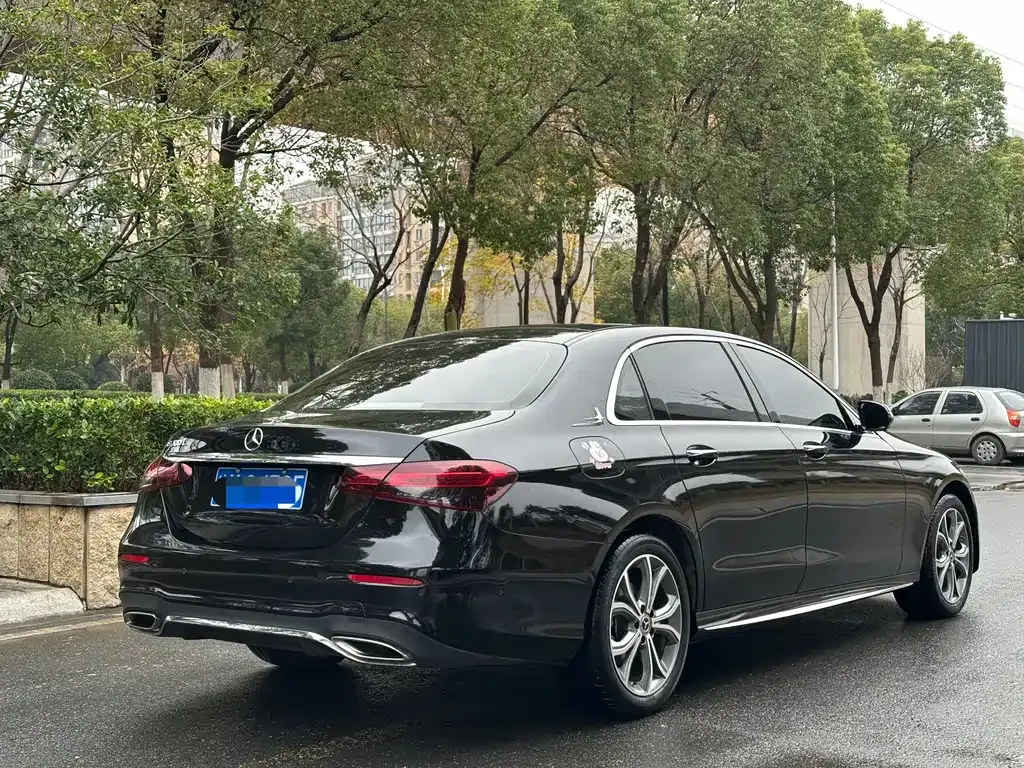 Mercedes-Benz E-Class 2023 из CN, фото 10