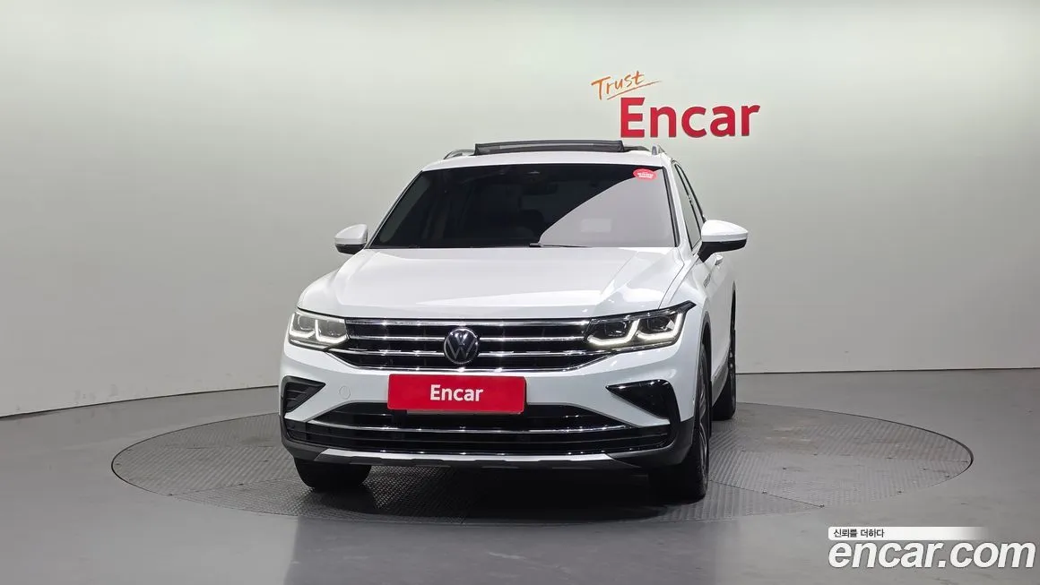 Volkswagen Tiguan — фото 5
