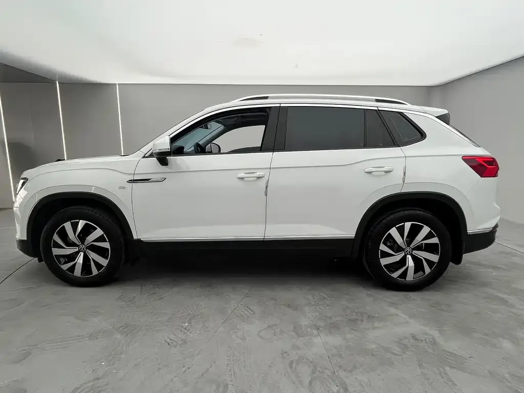Volkswagen Tayron 2022 из CN, фото 4
