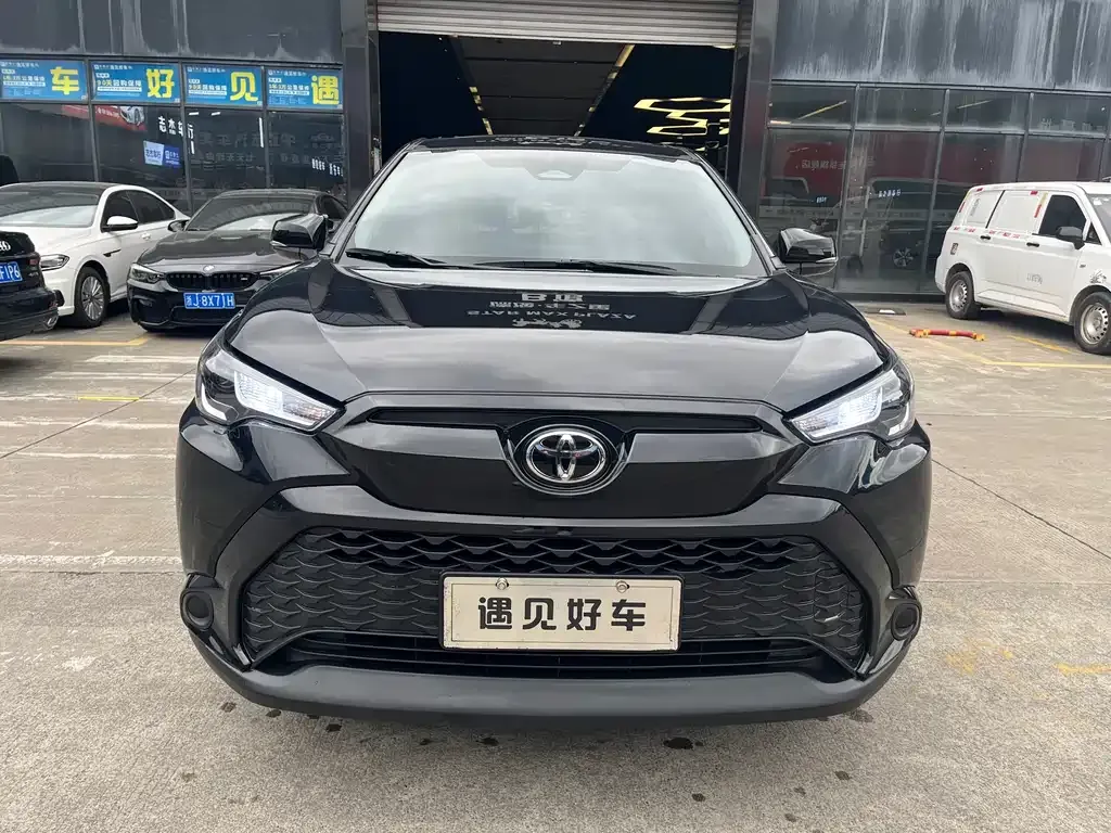 Toyota Frontlander 2024 из CN, фото 8