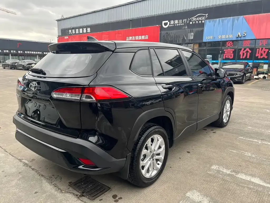 Toyota Frontlander 2024 из CN, фото 10