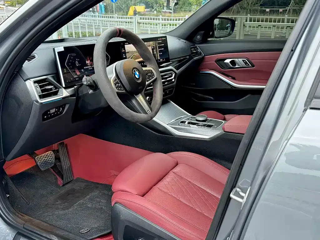 BMW 3 Series 2024 из CN, фото 6