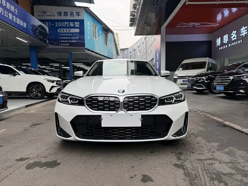 BMW 3 Series 2024 из CN, фото 7