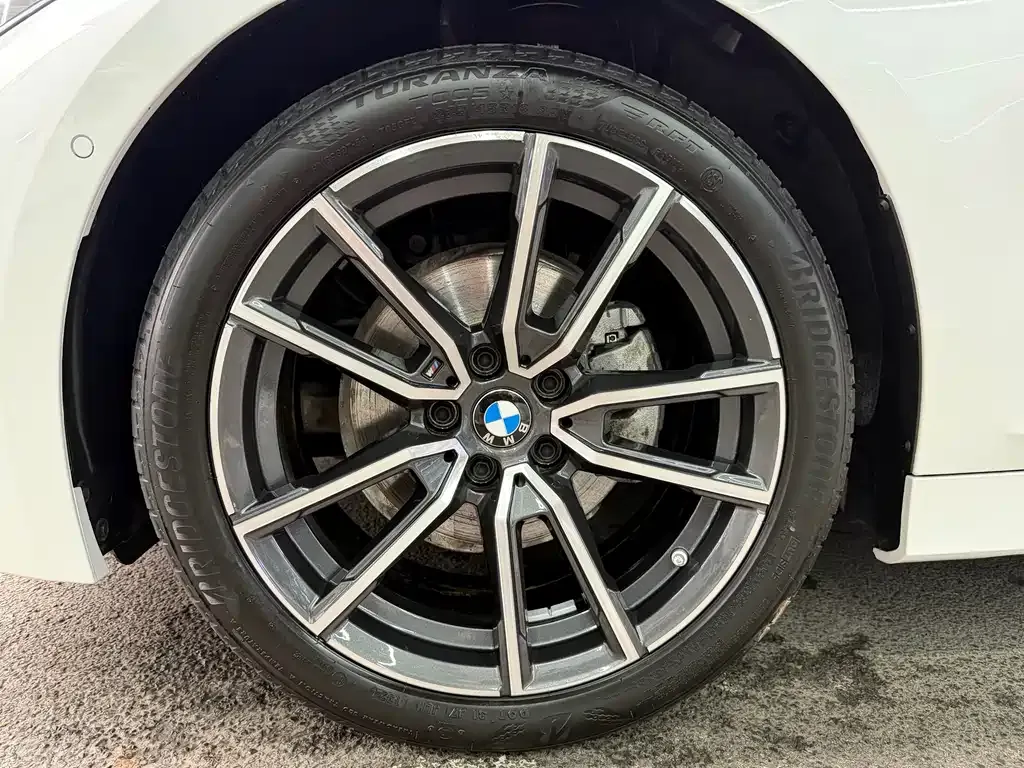 BMW 3 Series 2024 из CN, фото 6