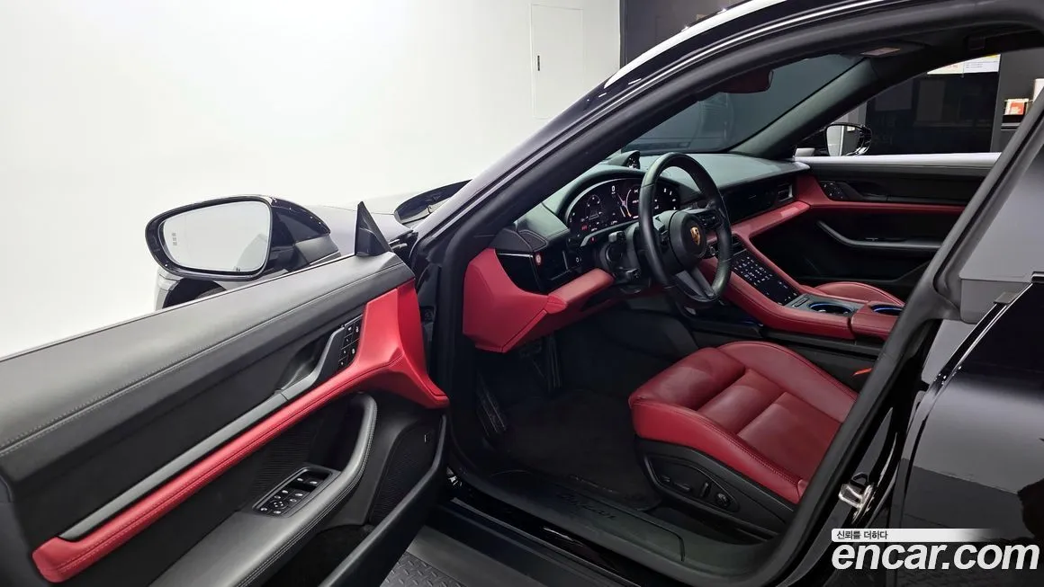 Porsche Taycan 2024 из KR, фото 10