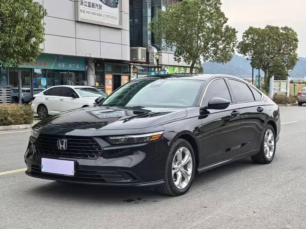 Honda Accord 2024 из CN, фото 1