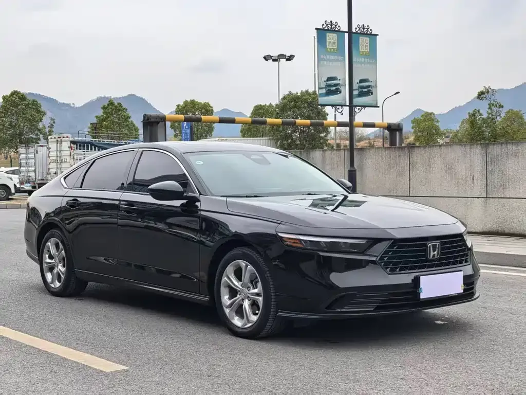Honda Accord 2024 из CN, фото 4