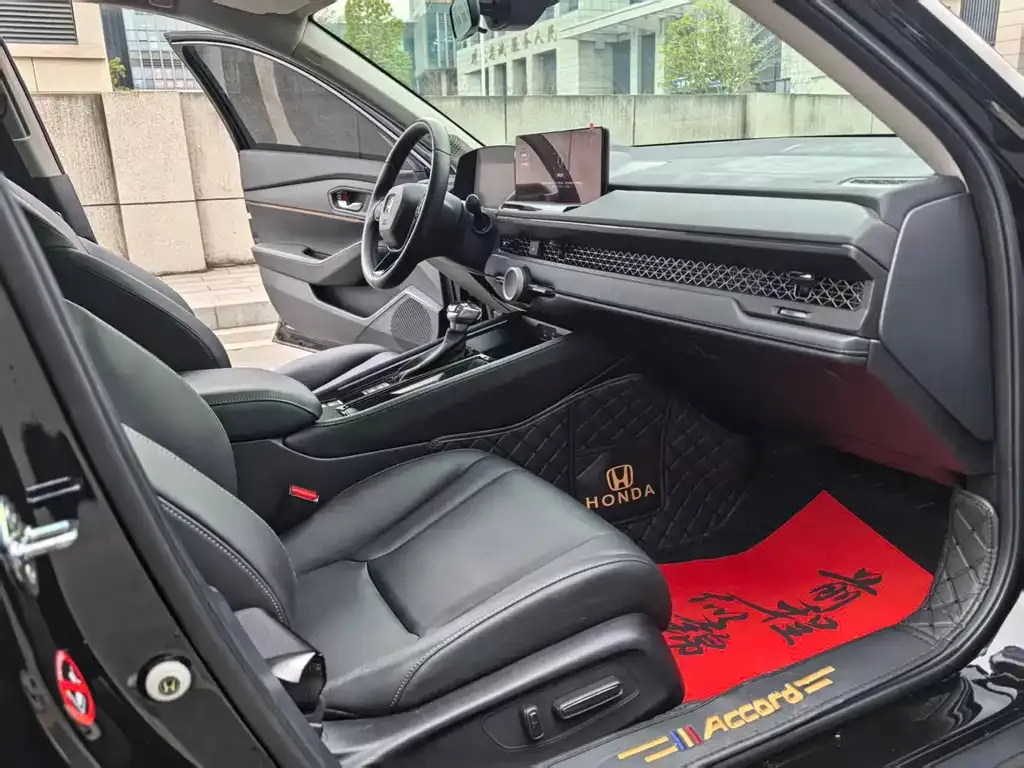 Honda Accord 2024 из CN, фото 9