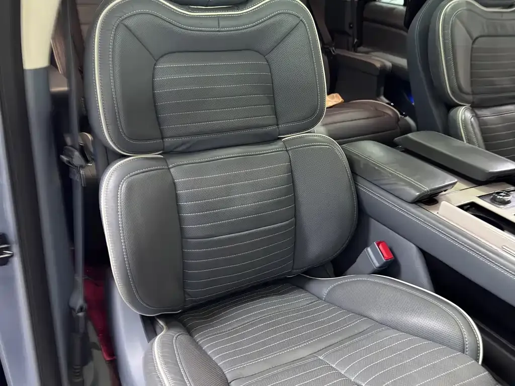 Lincoln Navigator 2023 из CN, фото 4