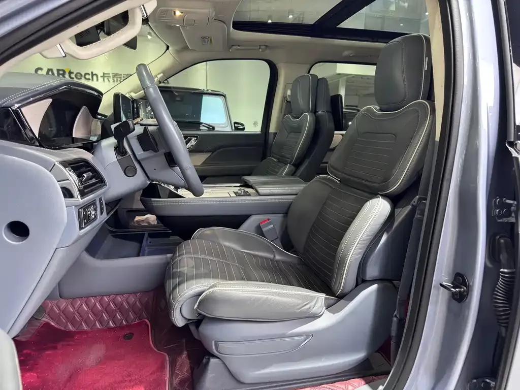 Lincoln Navigator 2023 из CN, фото 7