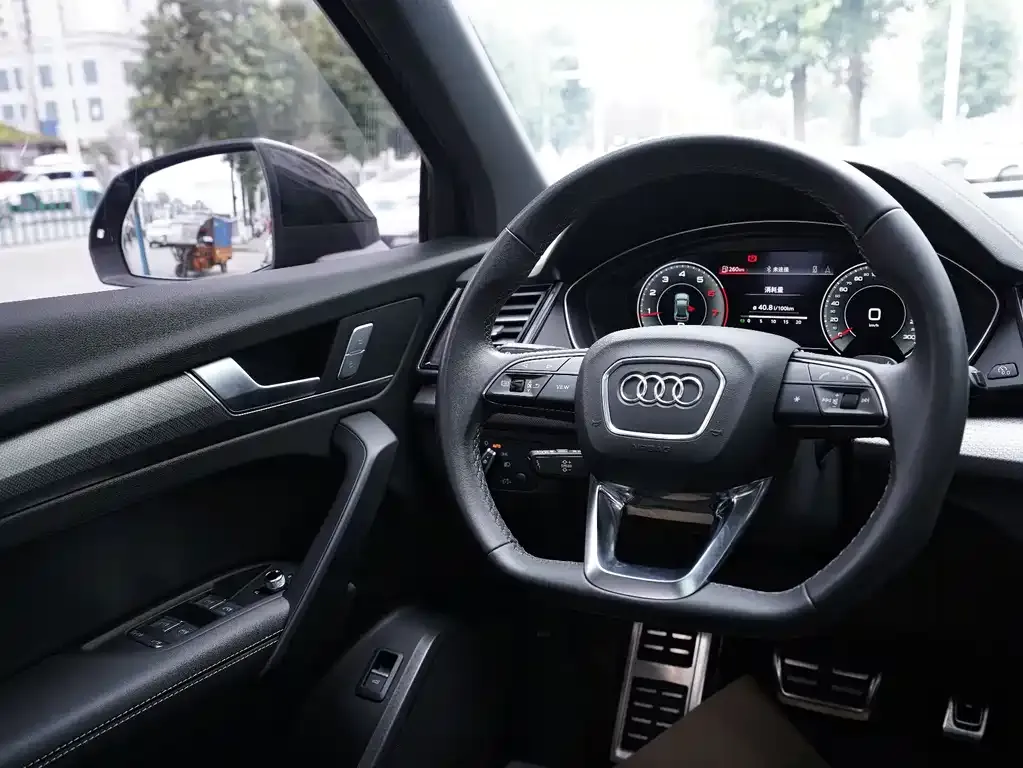 Audi Q5L 2024 из CN, фото 8