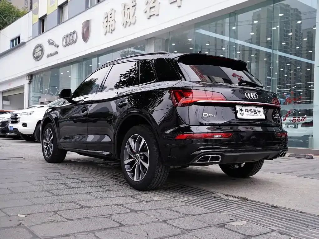 Audi Q5L 2024 из CN, фото 7