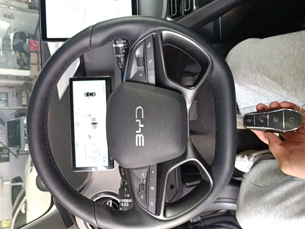BYD Seal 05 DM-i 2025 из CN, фото 8