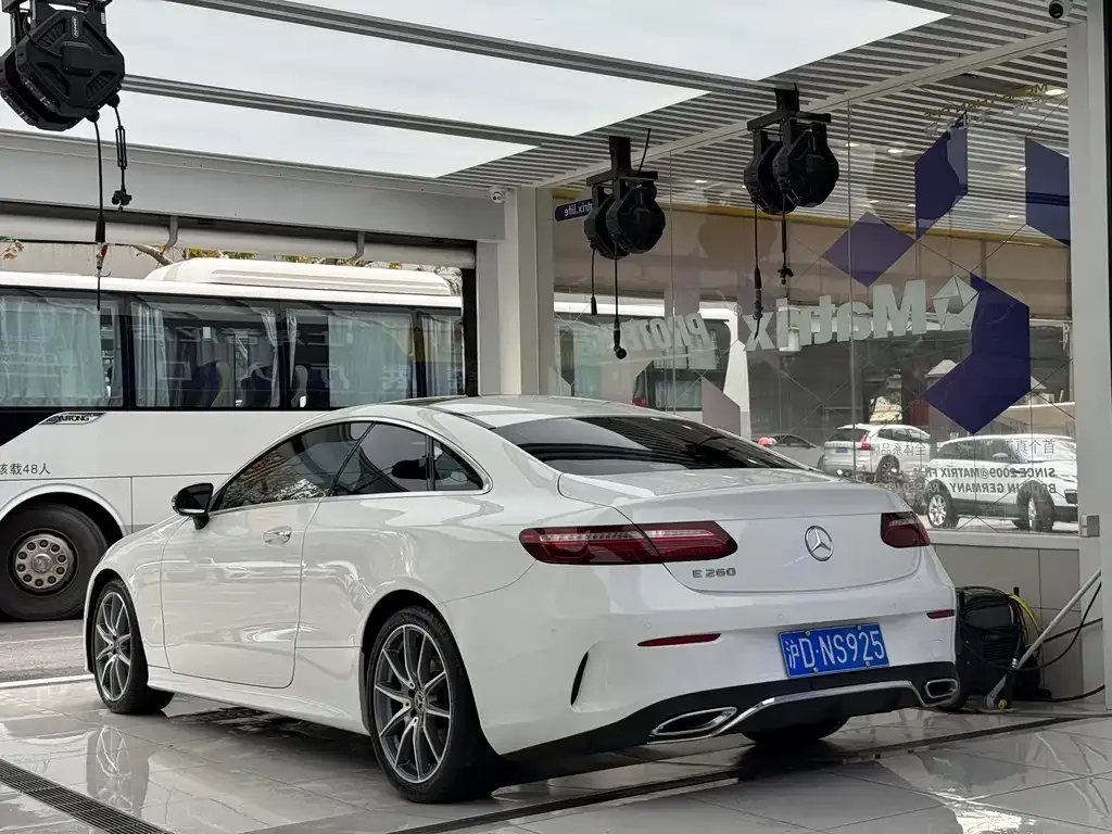 Mercedes-Benz E-Class (Import) 2021 из CN, фото 6