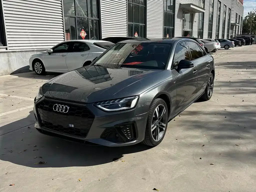 Audi A4L 2023 из CN, фото 1