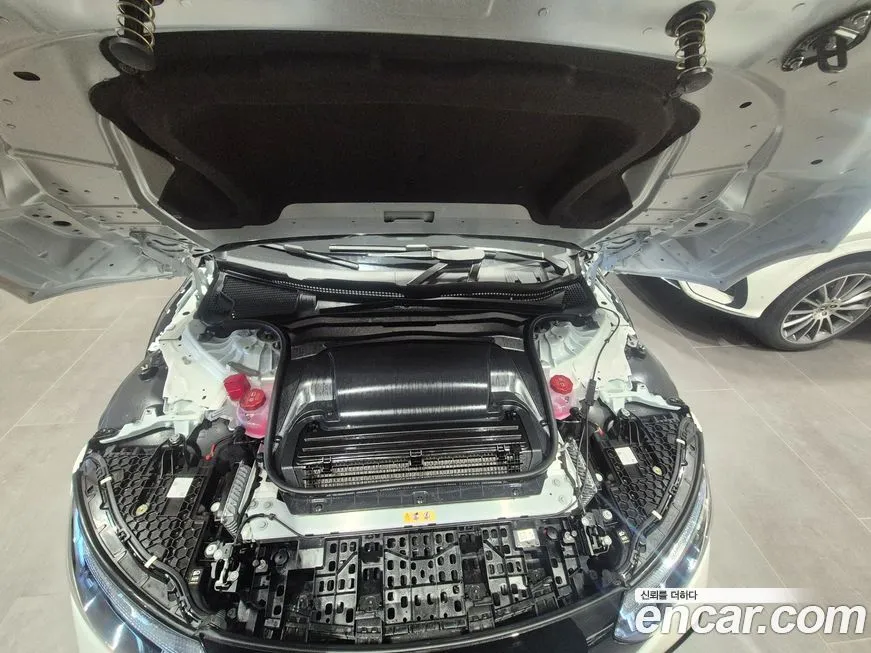 Mercedes-Benz EQE 2024 из KR, фото 7