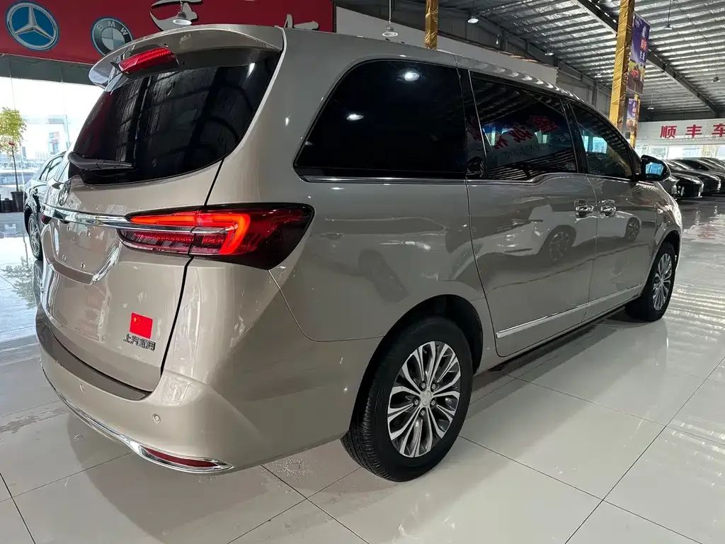 Buick GL8 2022 из CN, фото 4