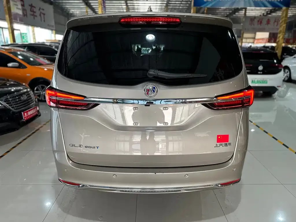 Buick GL8 2022 из CN, фото 5