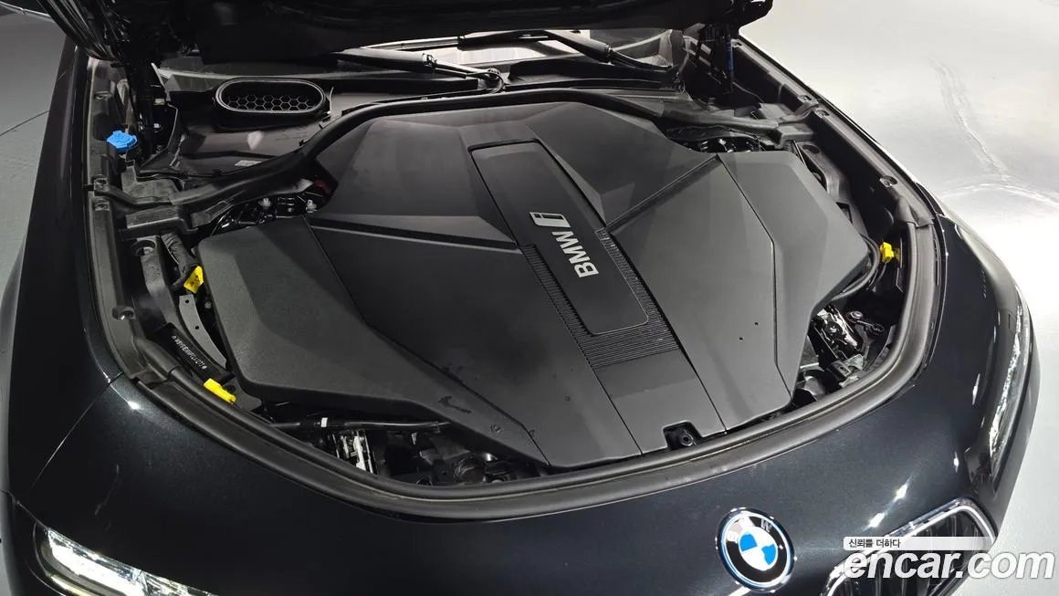 BMW i7 2023 из KR, фото 6