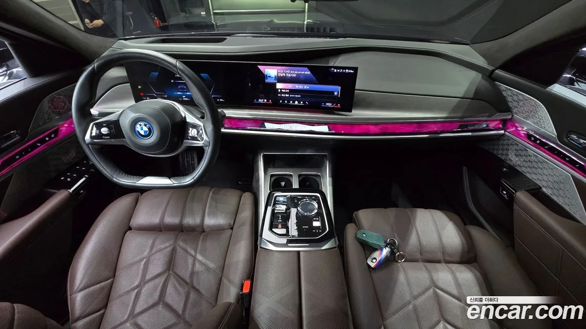 BMW i7 2023 из KR, фото 7