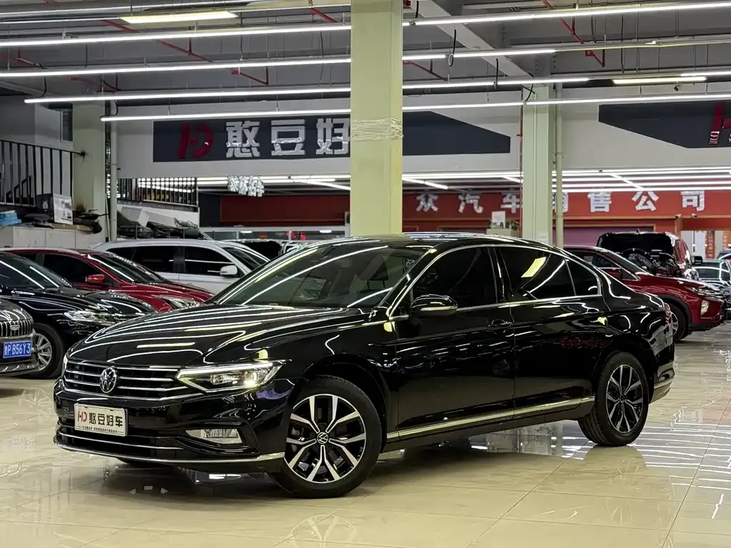 Volkswagen Magotan 2022 из CN, фото 1