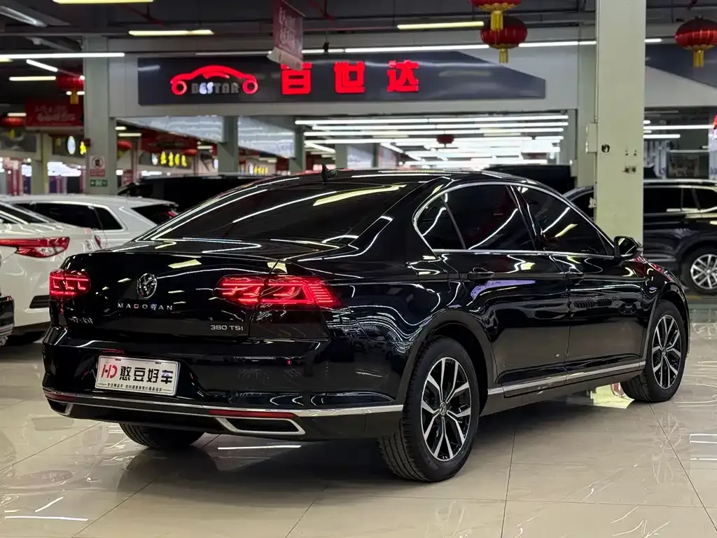Volkswagen Magotan 2022 из CN, фото 4