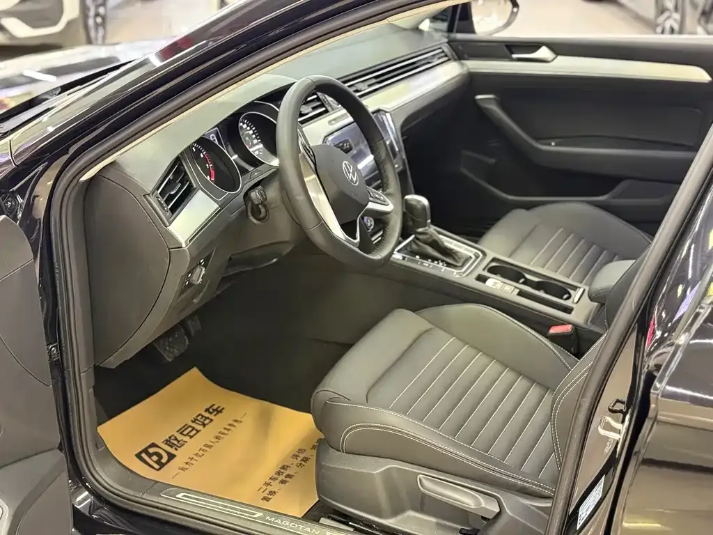 Volkswagen Magotan 2022 из CN, фото 6