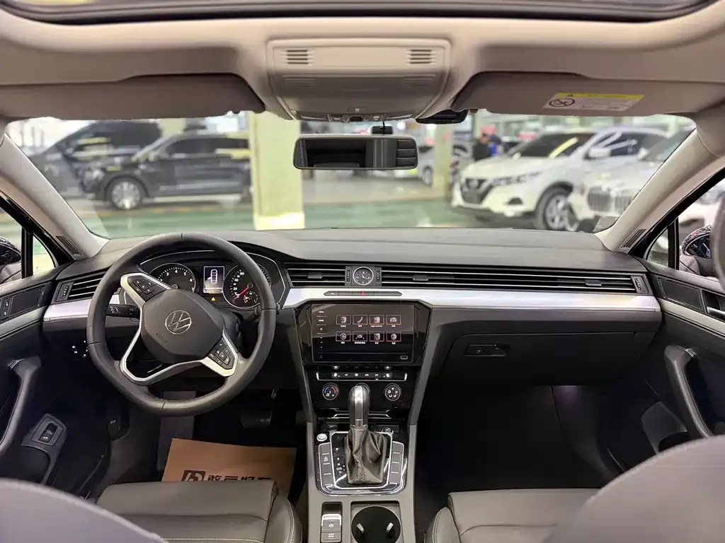 Volkswagen Magotan 2022 из CN, фото 3