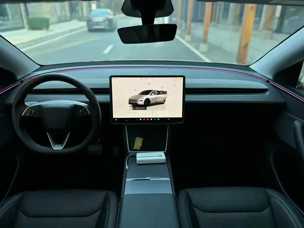 Tesla Model Y 2025 из CN, фото 8