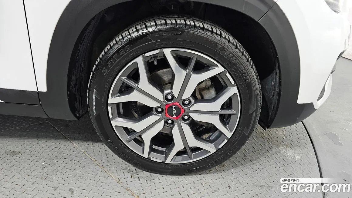 Kia Seltos 2023 из KR, фото 5