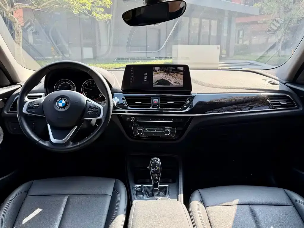 BMW 1 Series 2023 из CN, фото 5