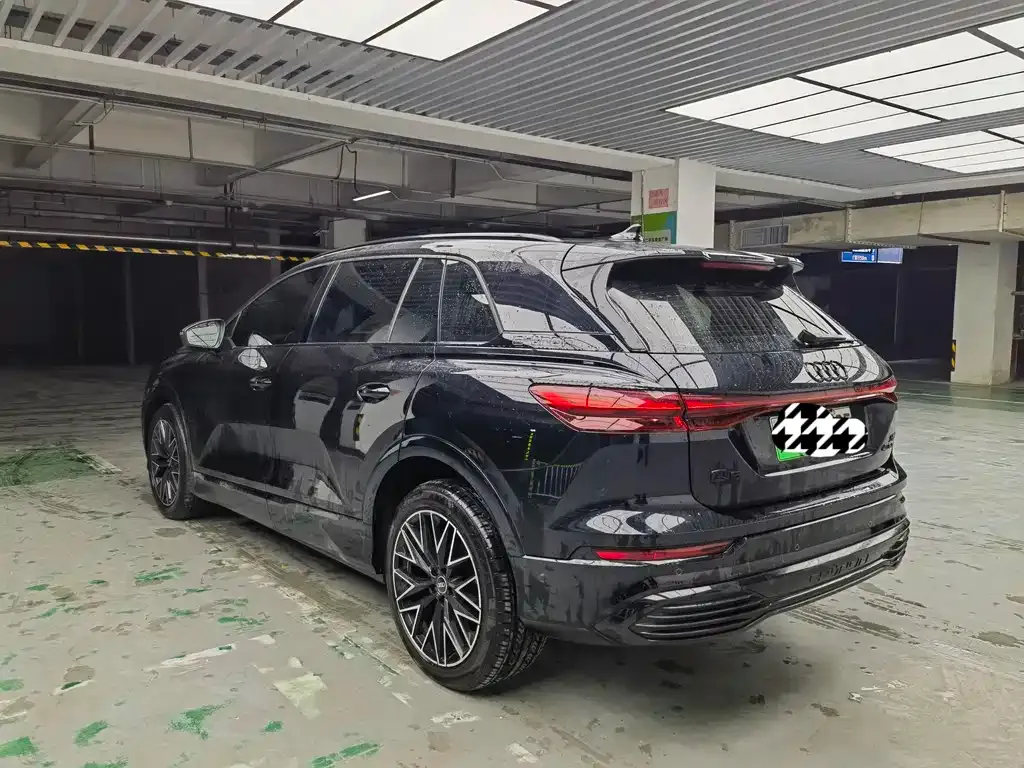 Audi Q5 e-tron 2024 из CN, фото 9