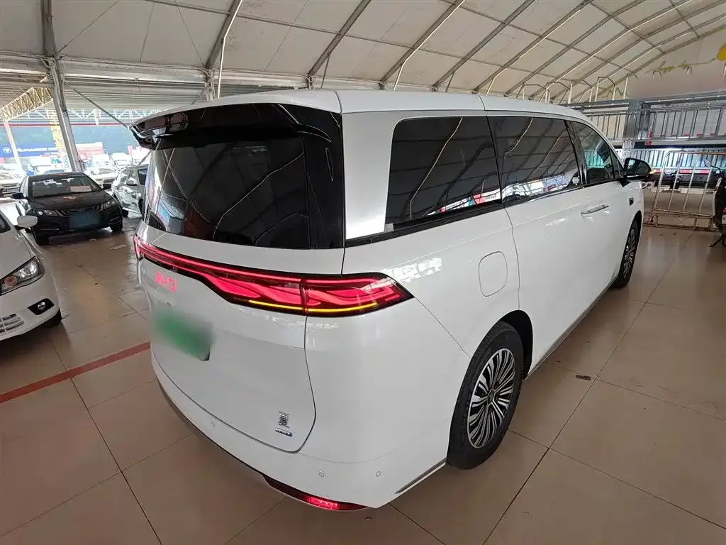 BYD Xia 2025 из CN, фото 10