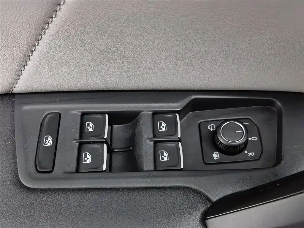 Volkswagen Tayron 2023 из CN, фото 8