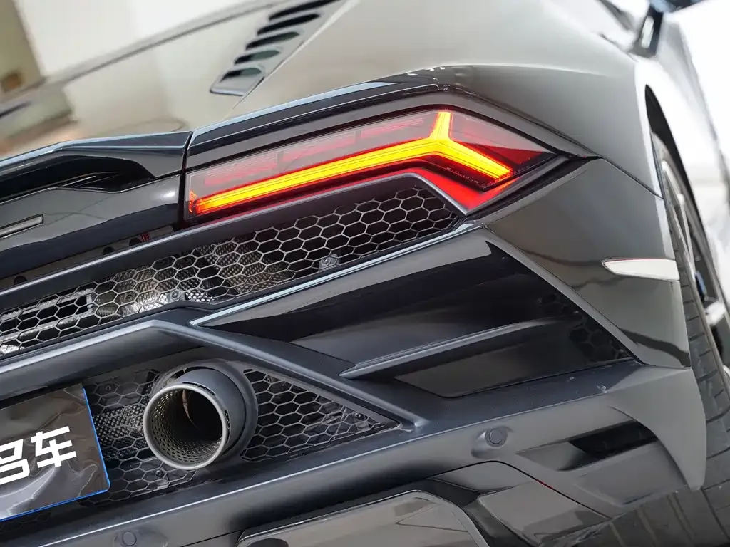 Lamborghini Huracan 2022 из CN, фото 10